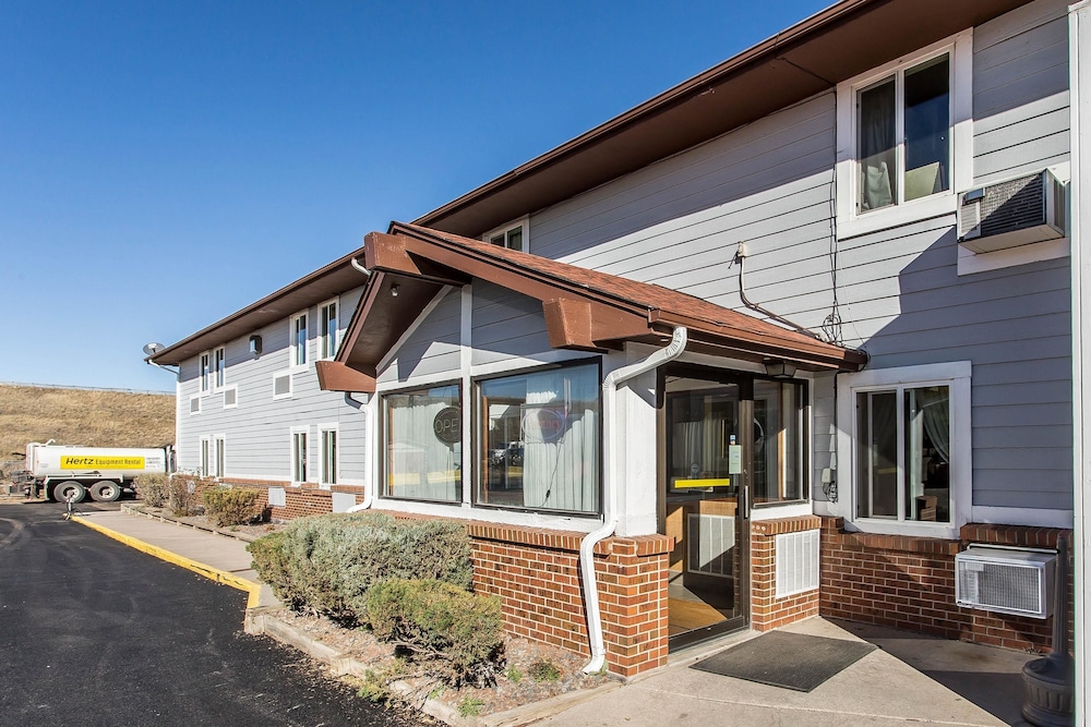 Rodeway Inn Cheyenne I-80 East 1/29