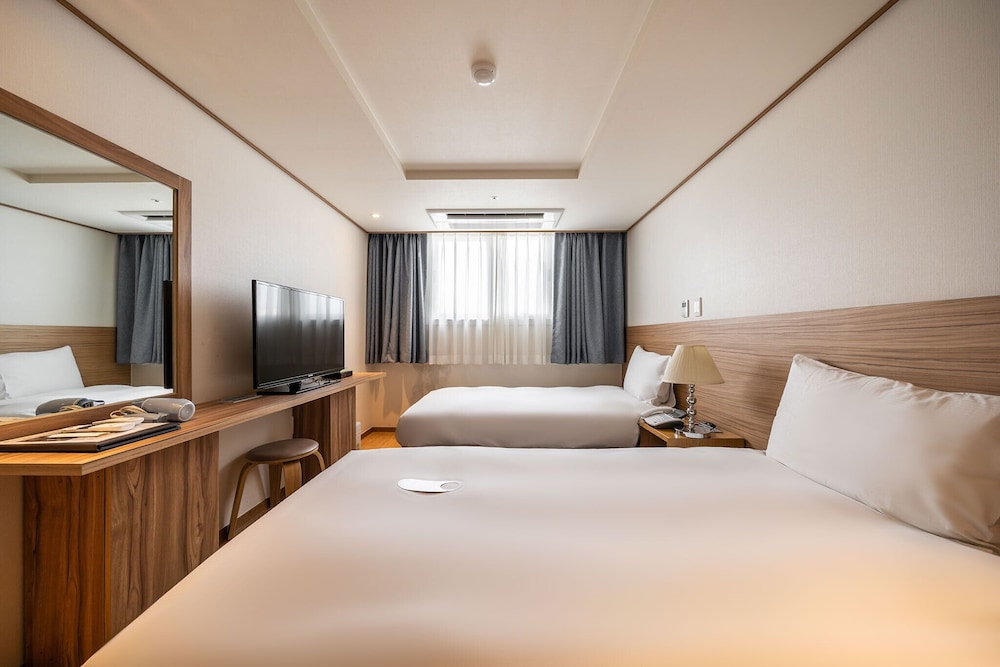 Hotel Rest Seogwipo 18/56
