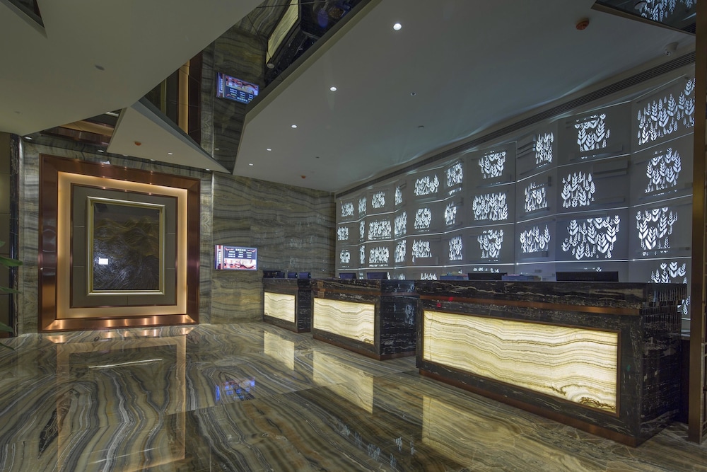 Manguo International Hotel 6/40