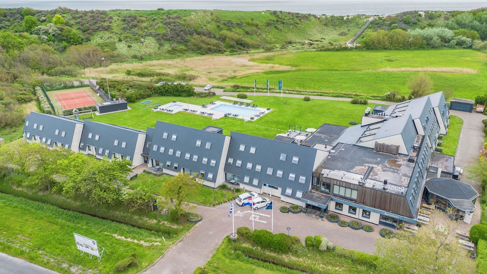 Fletcher Zuiderduin Beachhotel 2/48