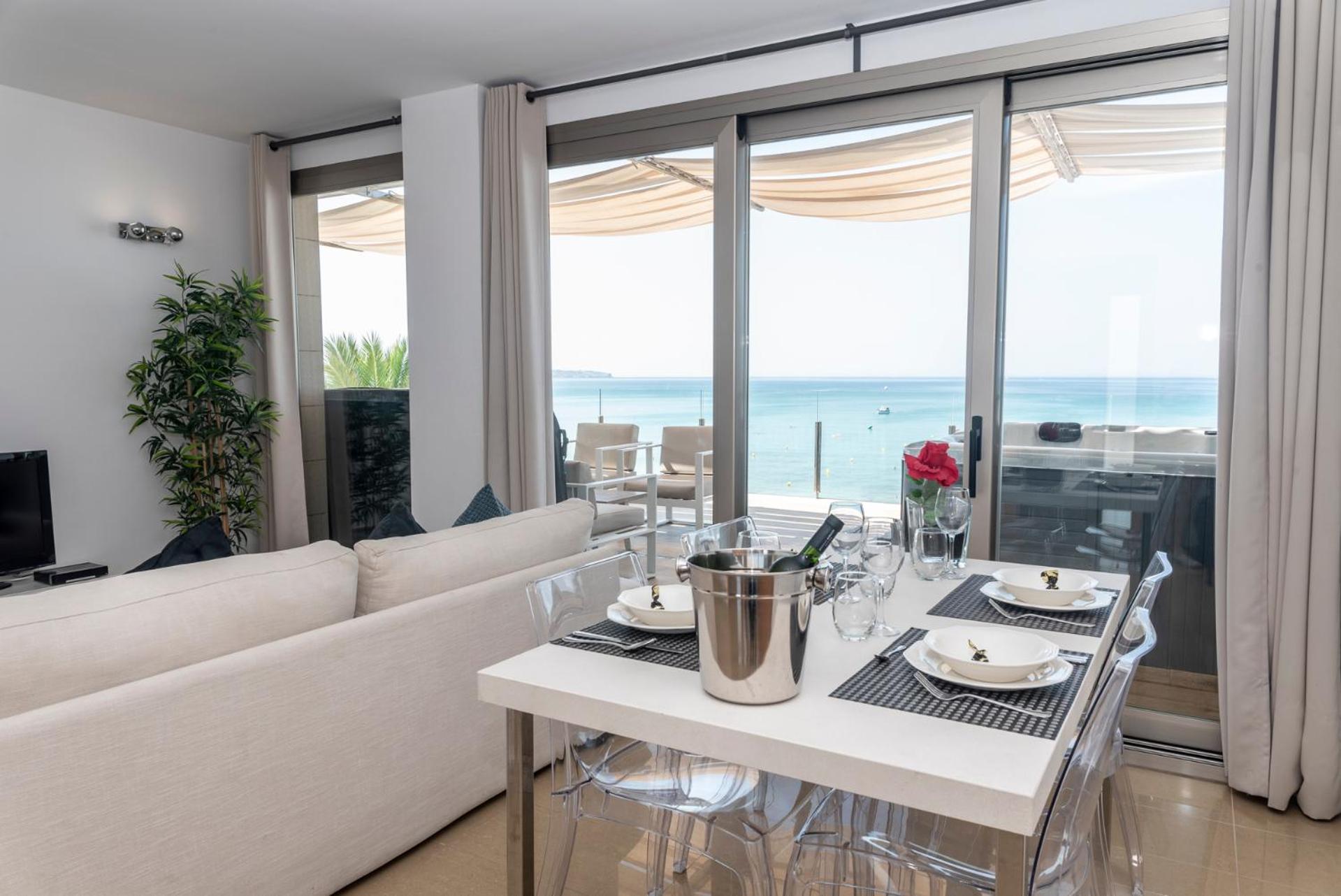 Apartaments Delfin 12/27