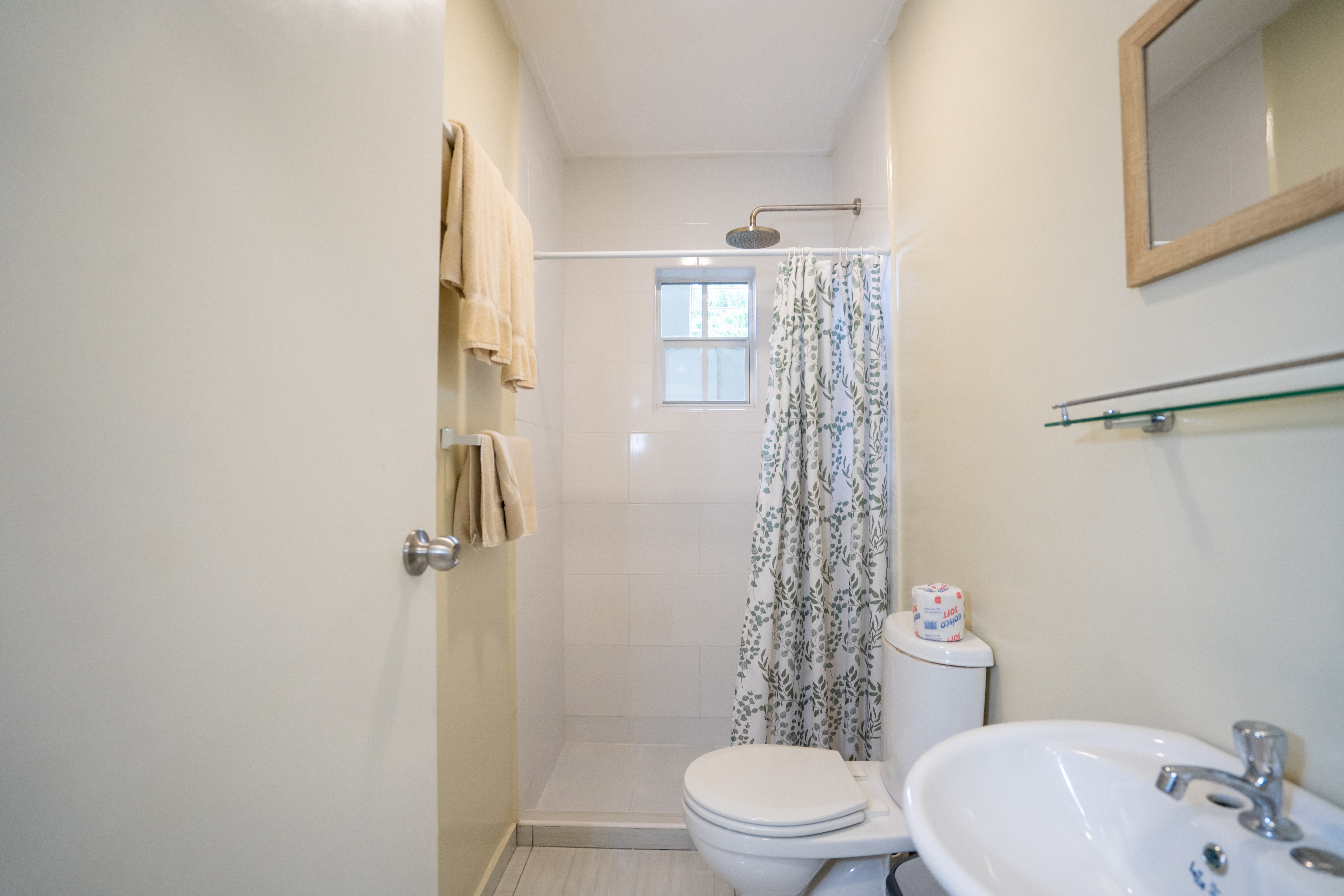 1 Bedroom, Apartment, Pool View, Delynne Boutique Hotel 4/4