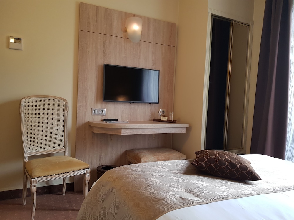 Hotel Champerret Elysees 15/70