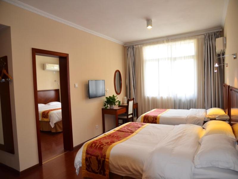 GreenTree Inn Huangshan Scenic Zone North Gate Express Hotel 3/16