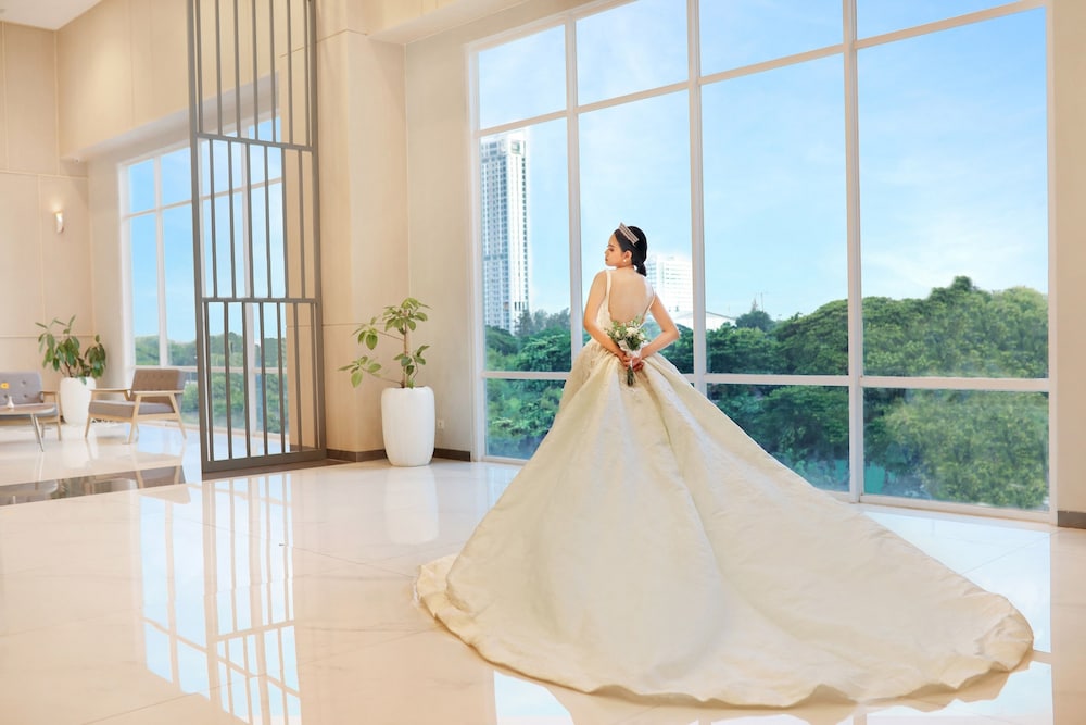 HARRIS Hotel and Conventions Bundaran Satelit Surabaya 18/50