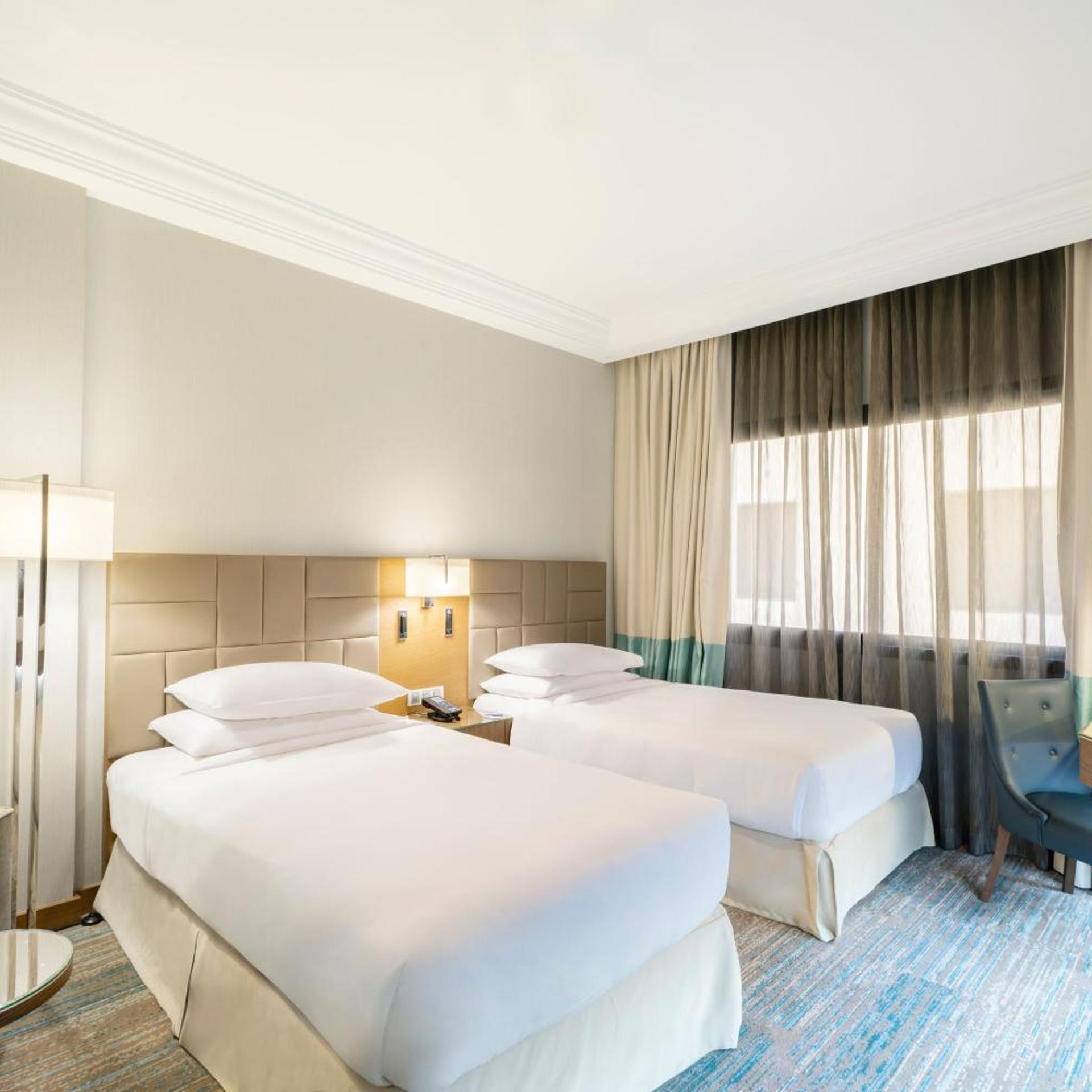 Guest Room, Classic, Twin Beds