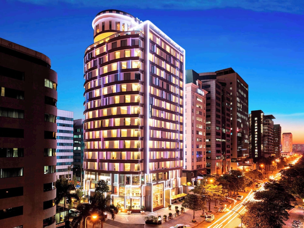 Novotel Suites Hanoi 3/70