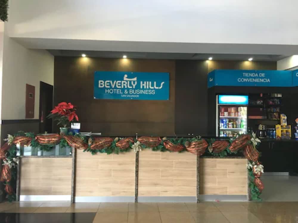 Beverly Hills: Hotel & Business 6/62