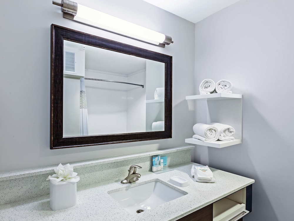 Hampton Inn And Suites Houston I 10 Central 12/62