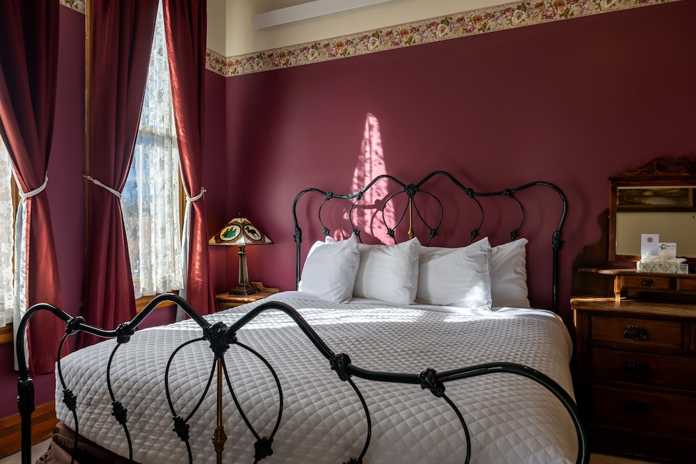 Delaware Hotel 20/49