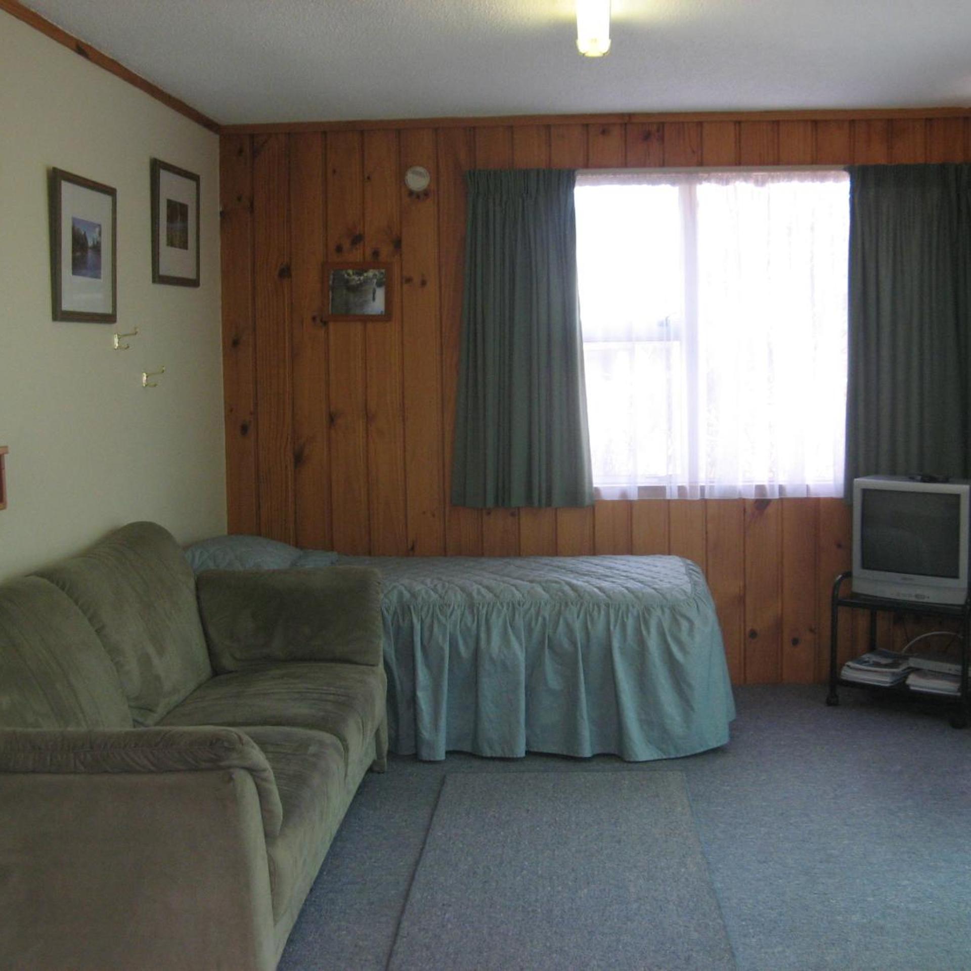 Tongariro River Motel 40/55