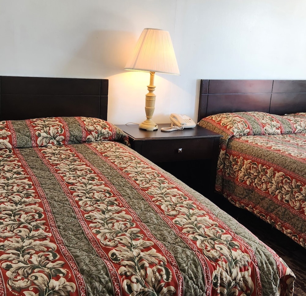 Budget Inn 6/17