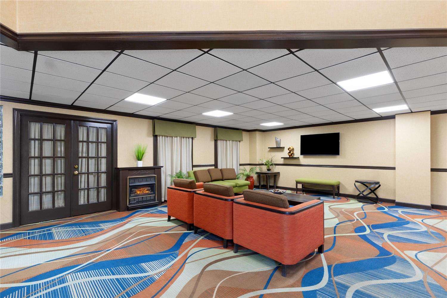 Baymont By Wyndham Knoxville I-75 38/45