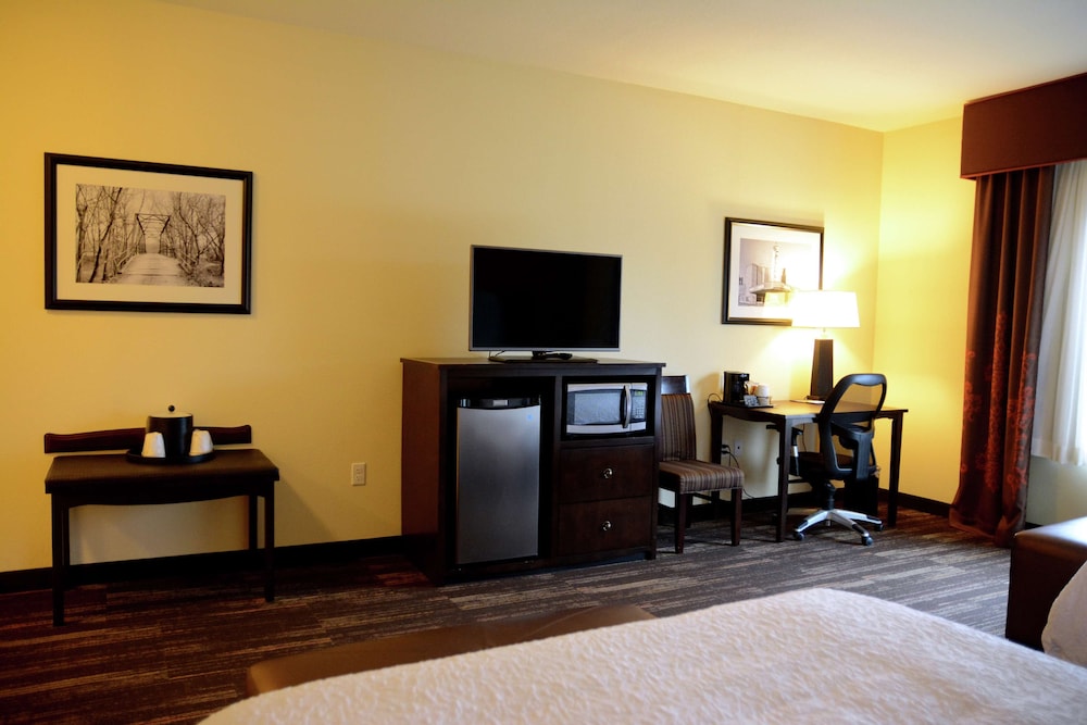 Hampton Inn Poplar Bluff 47/57