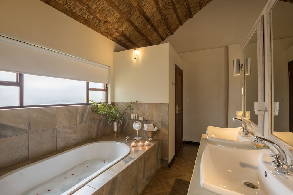 Becks Safari Lodge 18/77