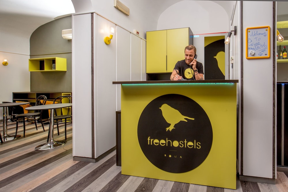 Free Hostels Roma 8/50
