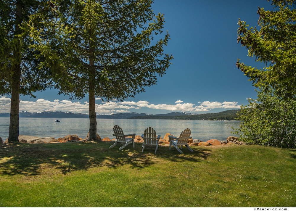 Franciscan Lakeside Lodge 59/73