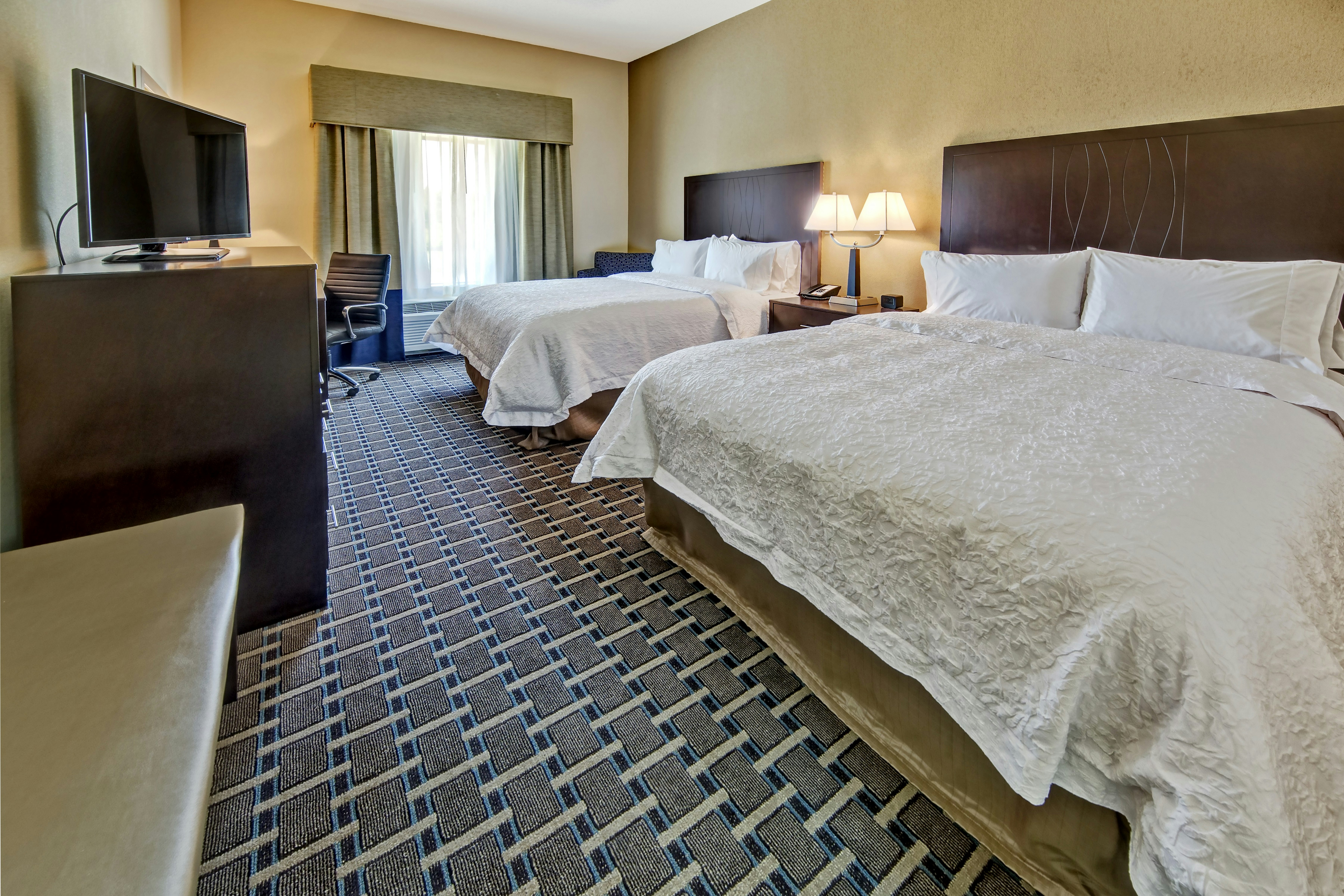 Hampton Inn Indianola 4/21