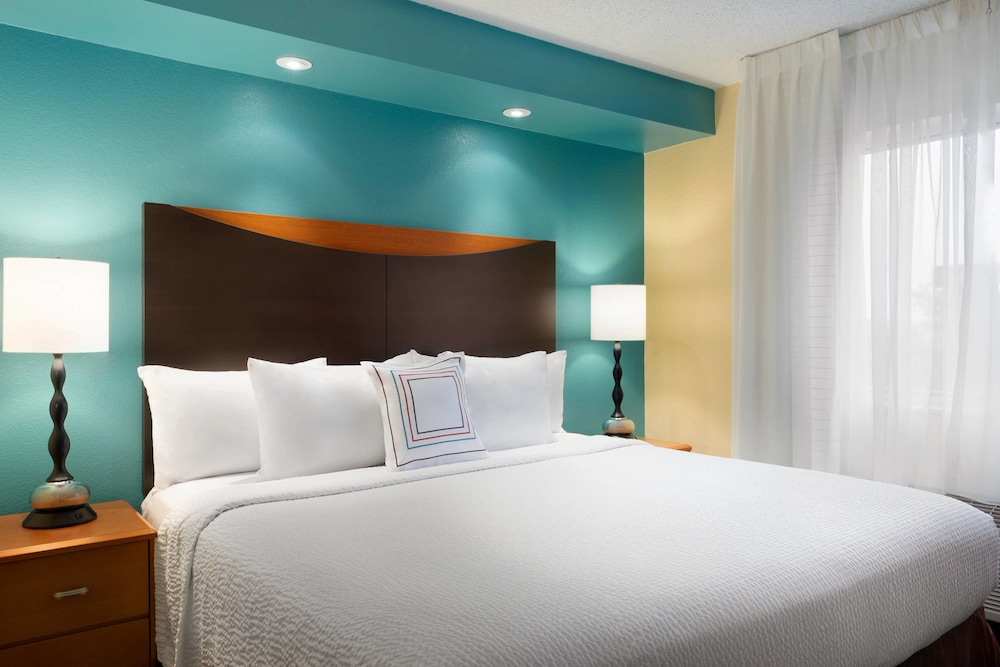 Fairfield Inn And Suites Dallas Mesquite 10/31