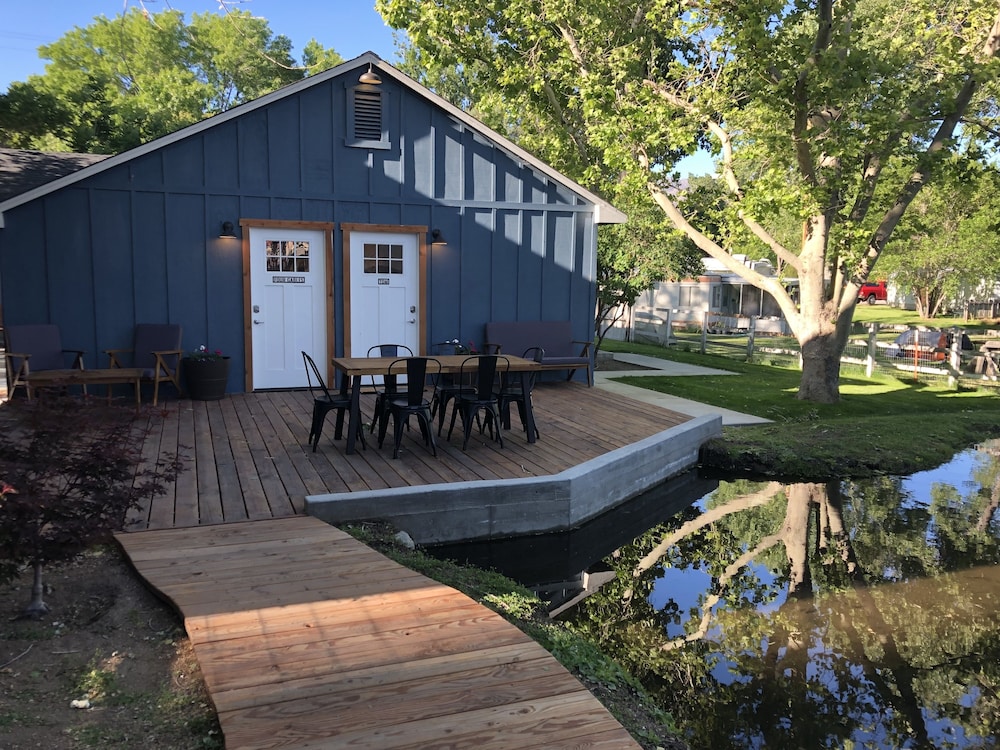 Eastside Guesthouse 52/57