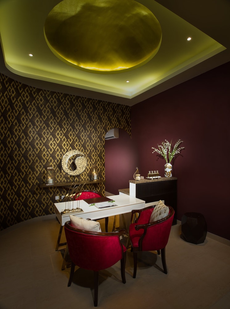 Muscat Dunes Hotel 35/44