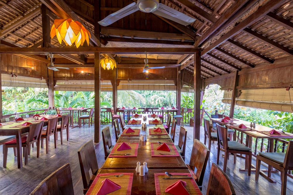 Sambor Village Hotel 46/67