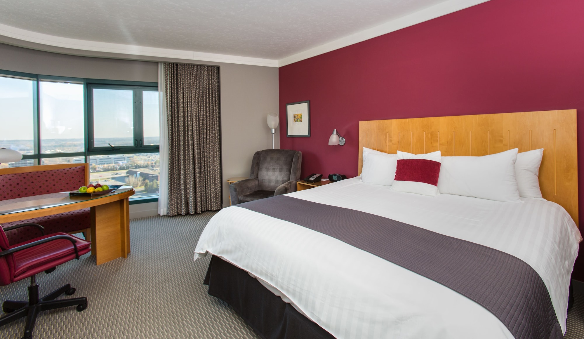 STANDARD, KING BED