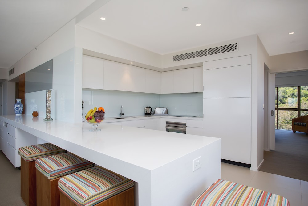 Gemini Court Holiday Apartments 8/47