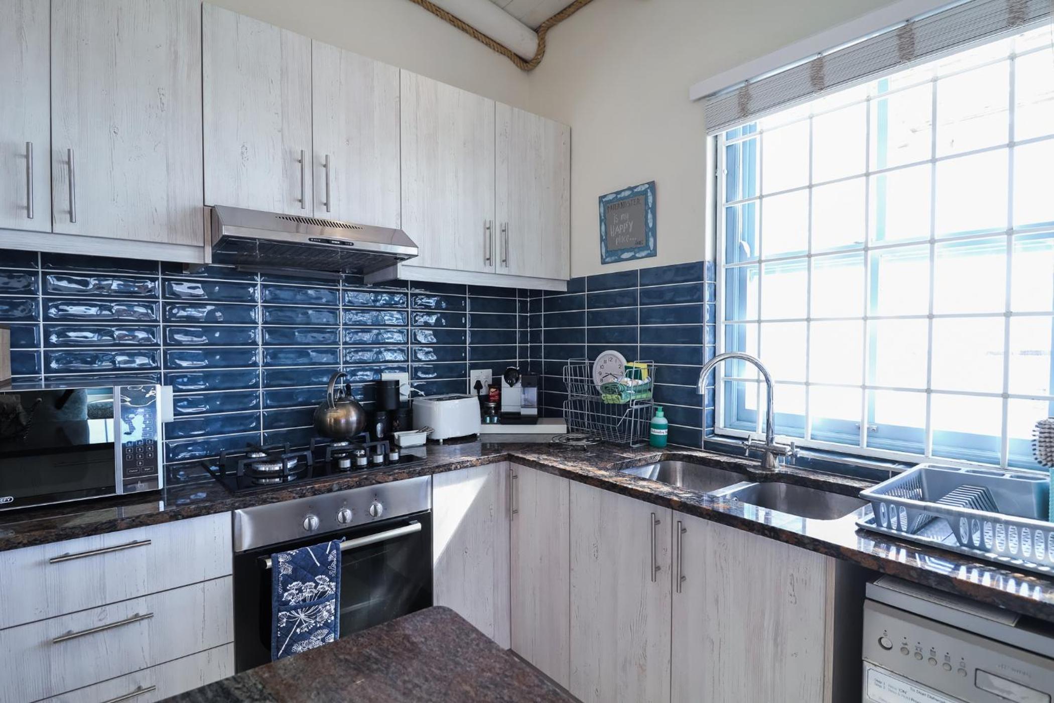 Flamink Beach View Cottage in Paternoster 46/50
