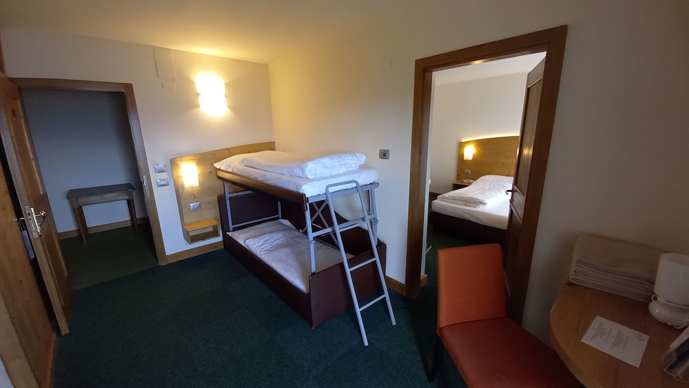 Hotel Monte Bondone 26/76