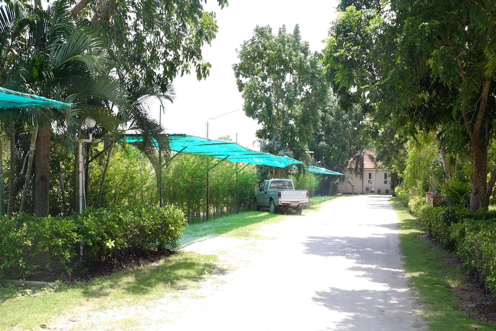 Aana Residence Resort 18/23
