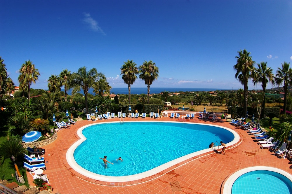 Hotel Residence Costa Azzurra 13/29