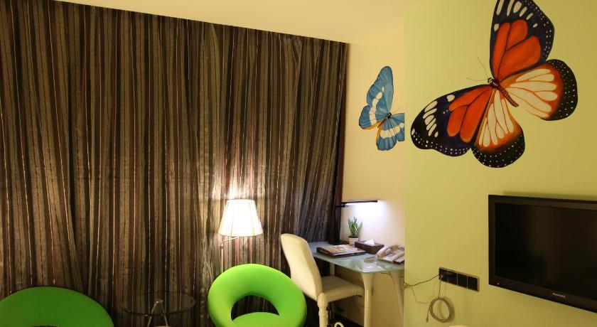 Dayi Yiho Hotel 39/48