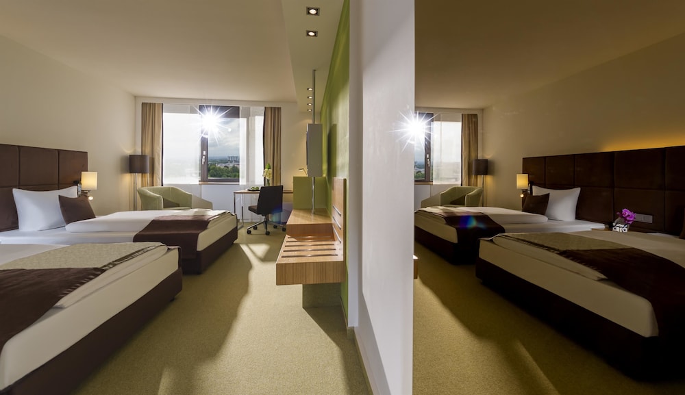 Sunday Hotel Main Taunus Frankfurt/Sulzbach 12/67