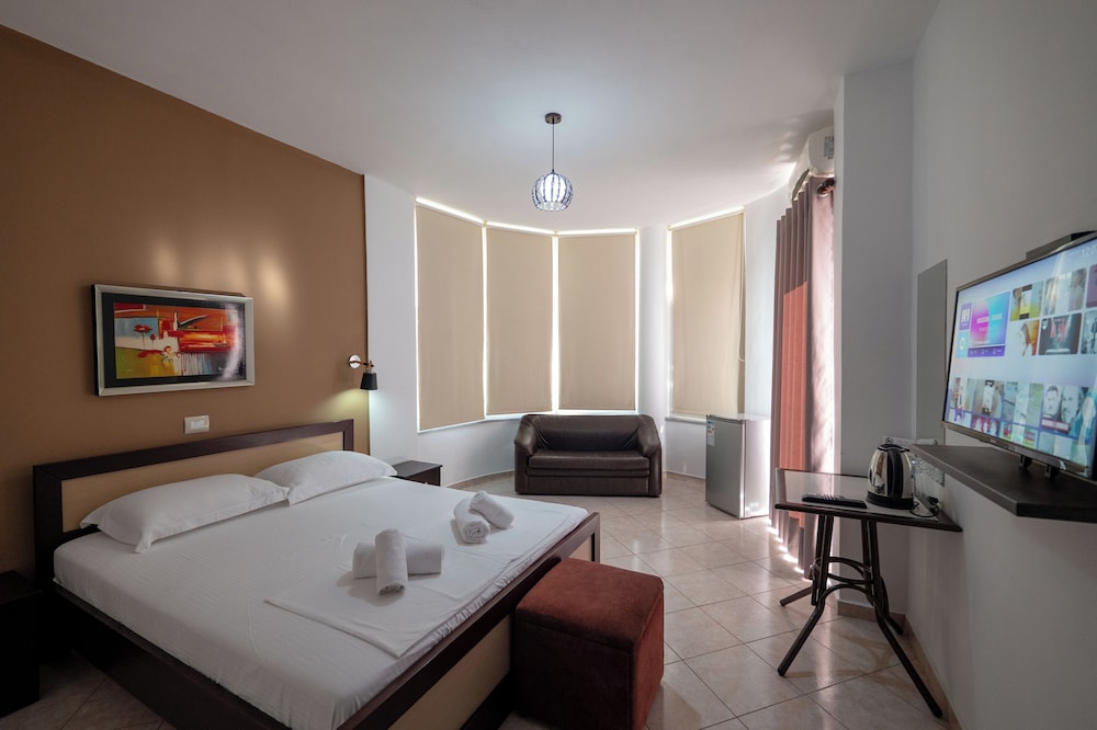 Hotel Mariksel 11/50