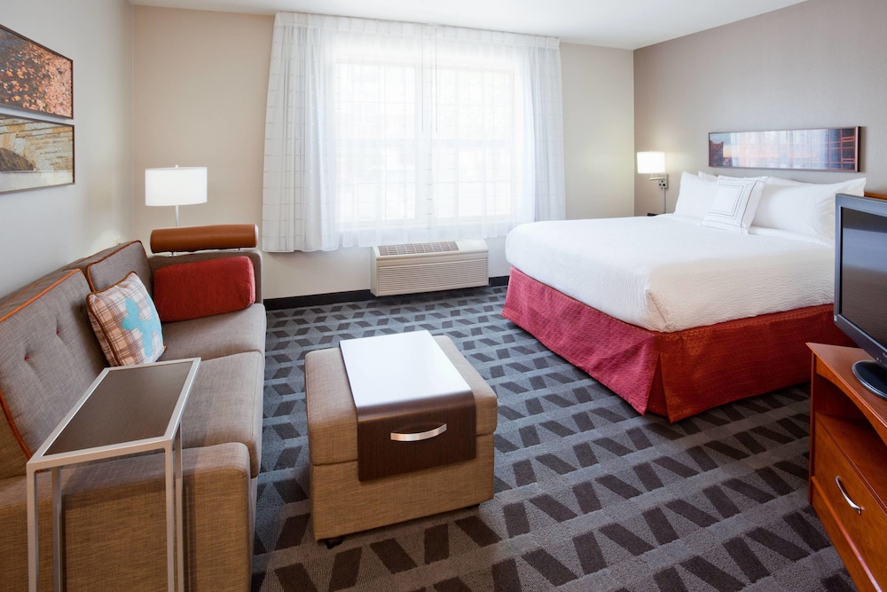 Towneplace Suites By Marriott Minneapolis West Stlouis Park 17/50