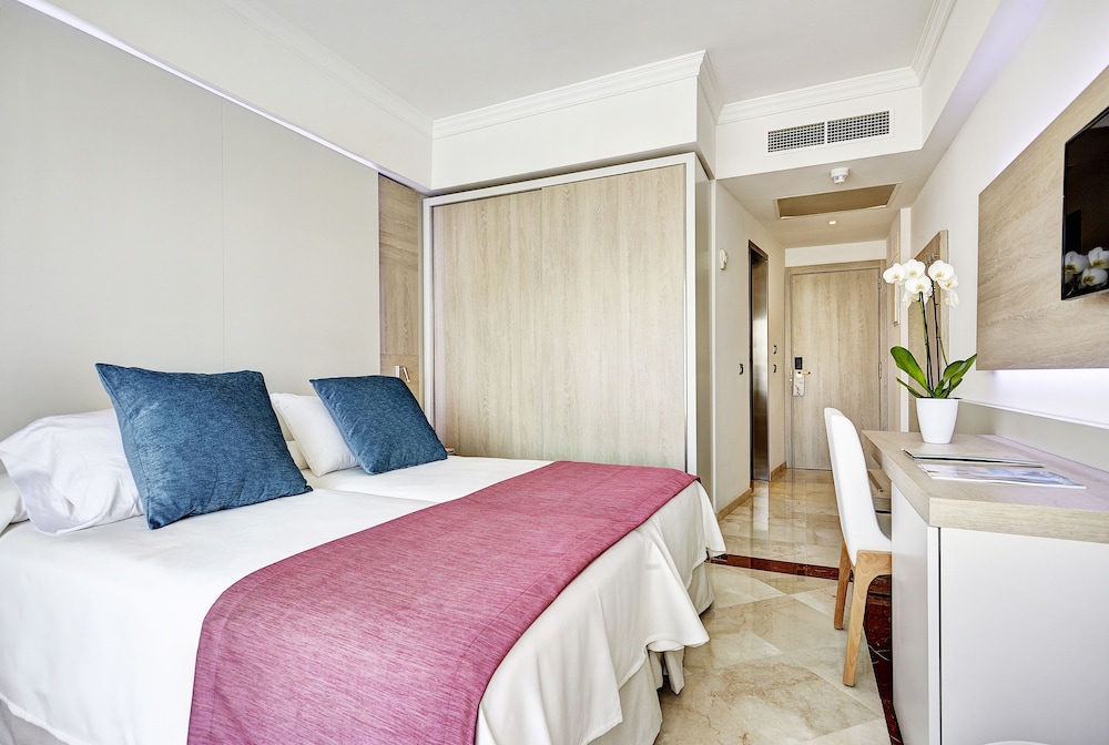 Grupotel Acapulco Playa - Adults Only 17/66