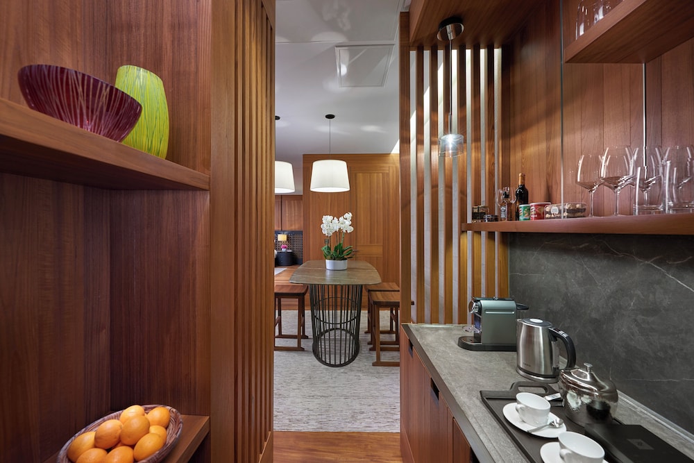 3 Bedrooms, Blue Beach, Villa, 1 King and 4 Single Beds, Mandarin Oriental Bodrum 5/5
