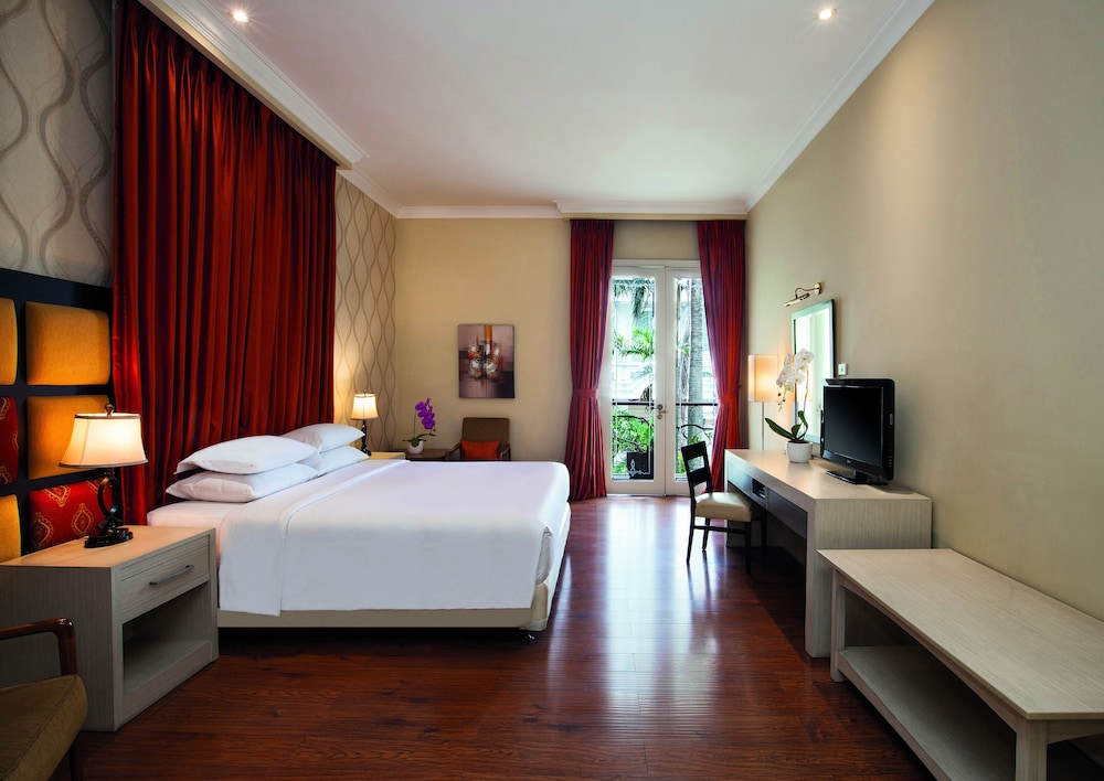 ARTOTEL CASA HANGTUAH 12/50