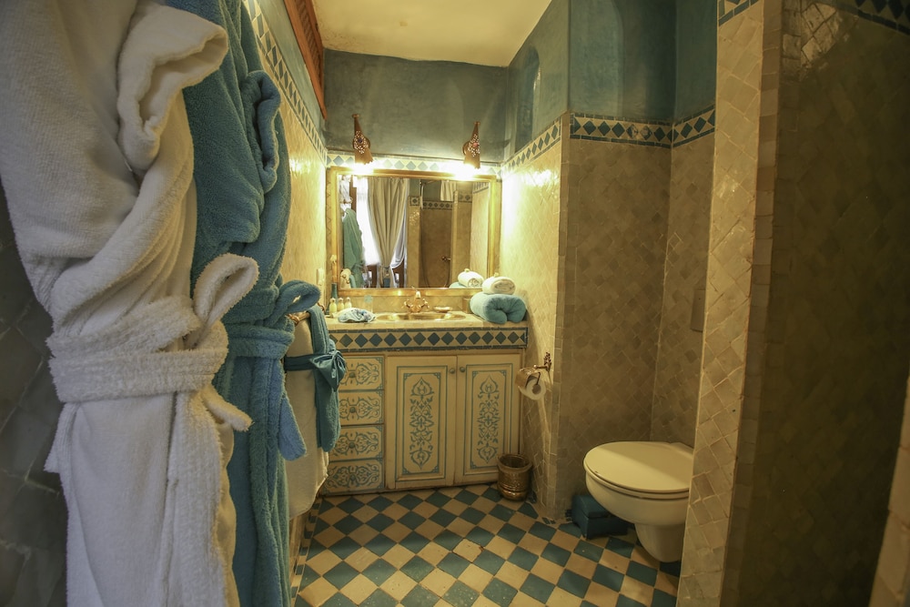Riad Turquoise 33/81