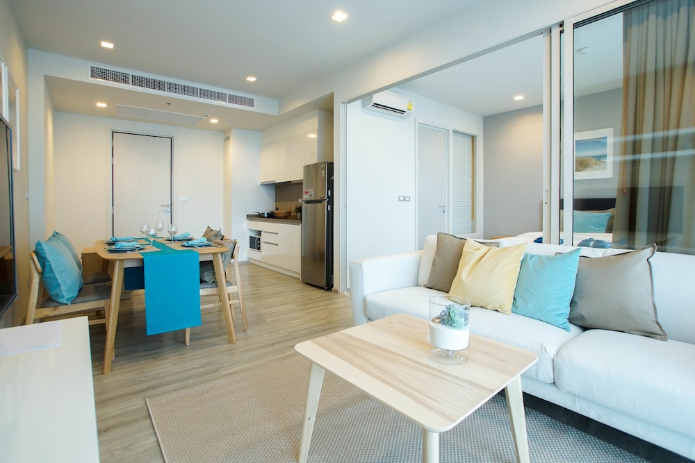 Baan Plai Haad By Pong 13/32