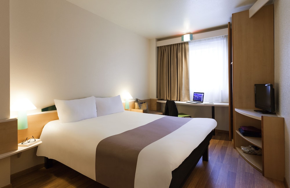 IBIS BARCELONA AEROPUERTO VILADECANS 12/62