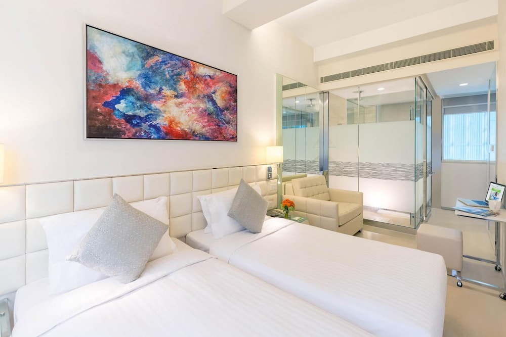 Iclub Wan Chai Hotel 5/42