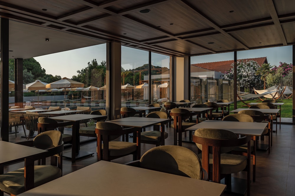 Eleonas Boutique Hotel and Spa - Adults Only 85/99