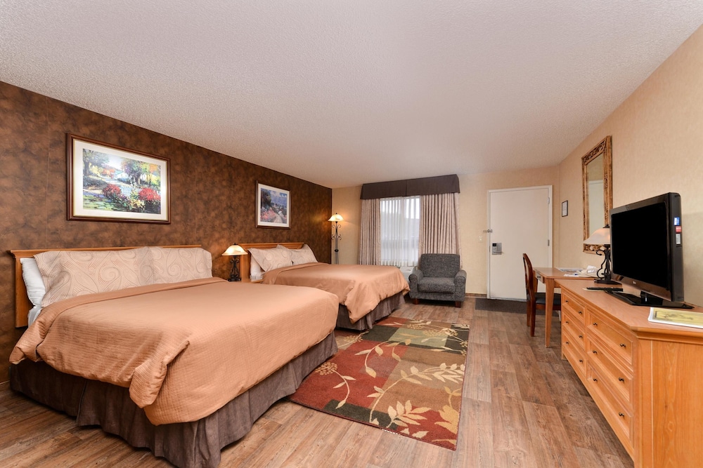Gold Country Inn and Casino by Red Lion Hotels 8/28