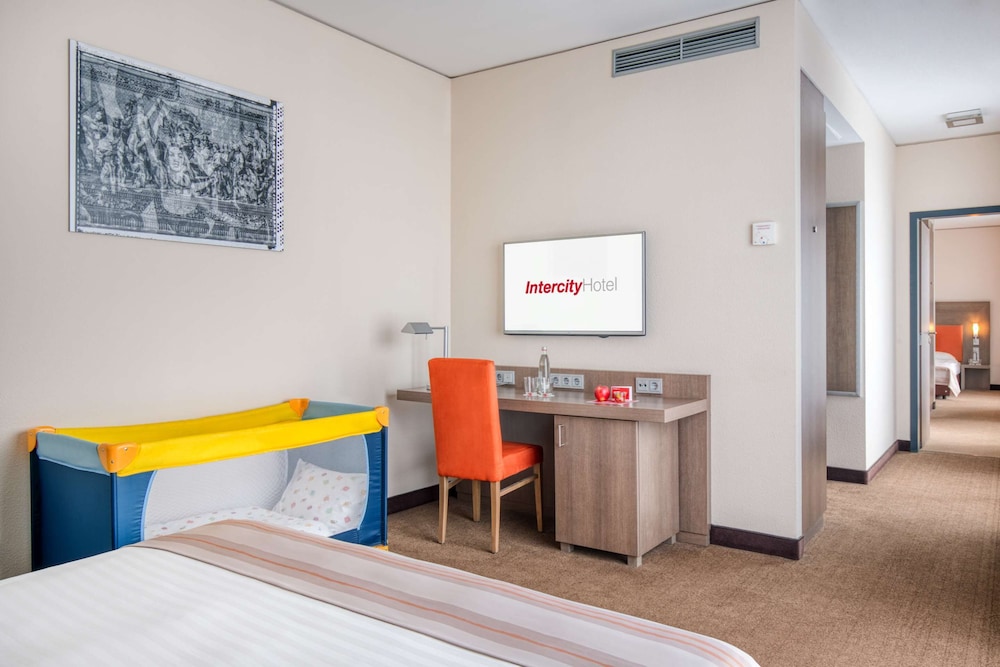 Intercityhotel Dresden 20/59