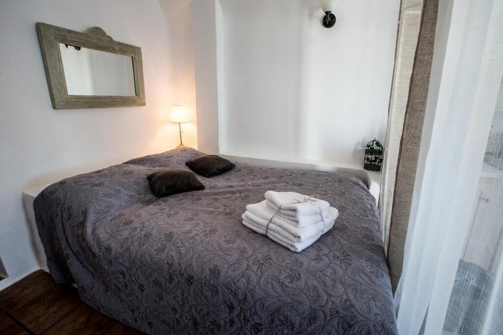 STUDIO, DOUBLE BED, CALDERA VIEW