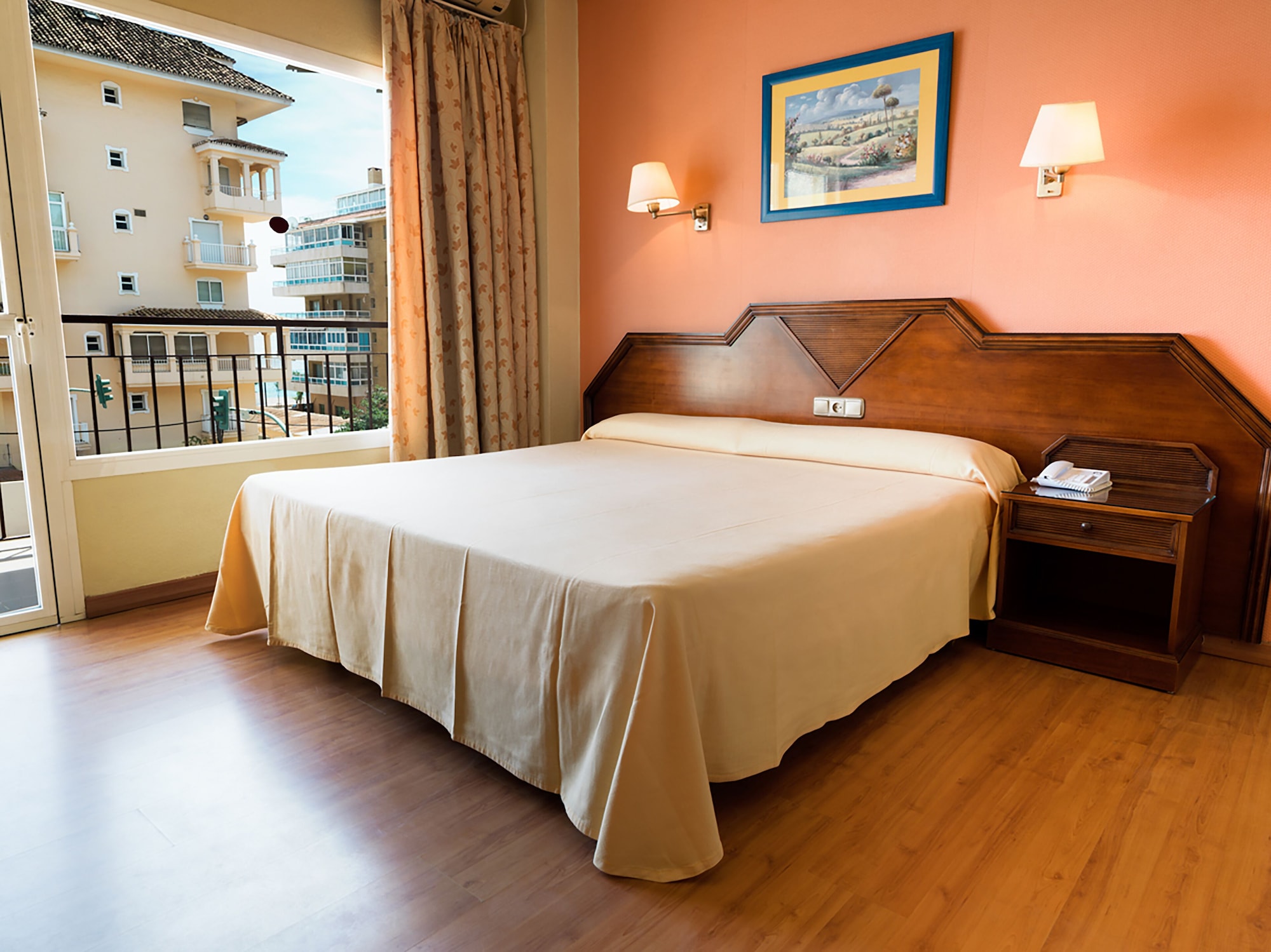 ROOM, SINGLE, SINGLE BED