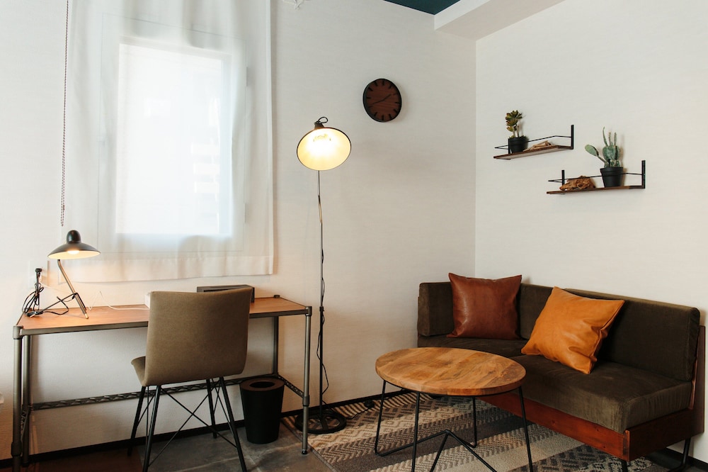 Hotel Potmum - Hostel 51/69