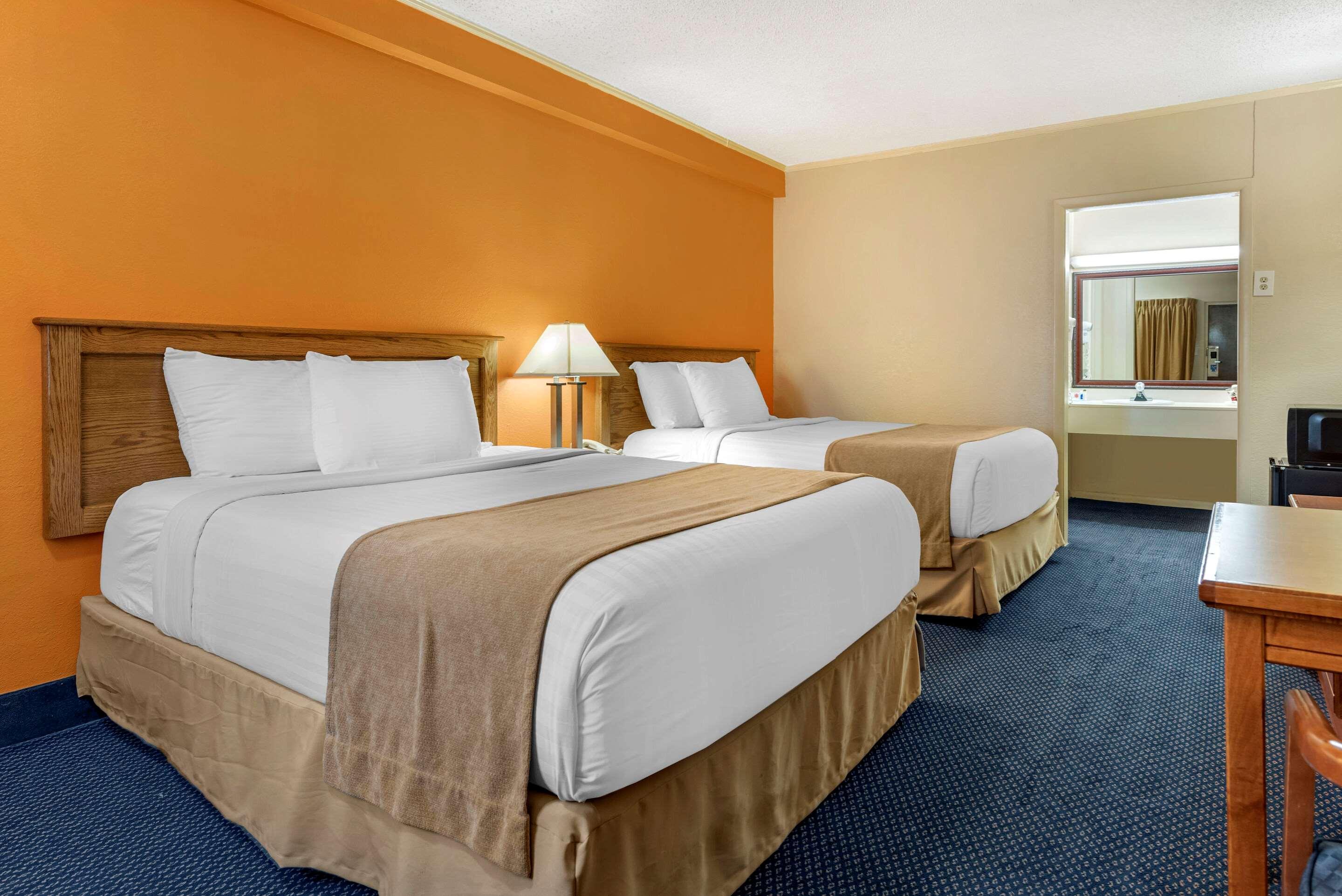 ASAM Hotel 6/25